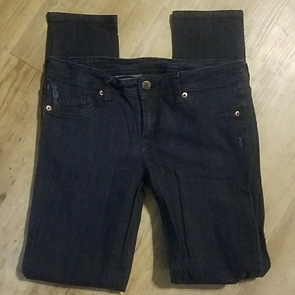 Indigo jeans